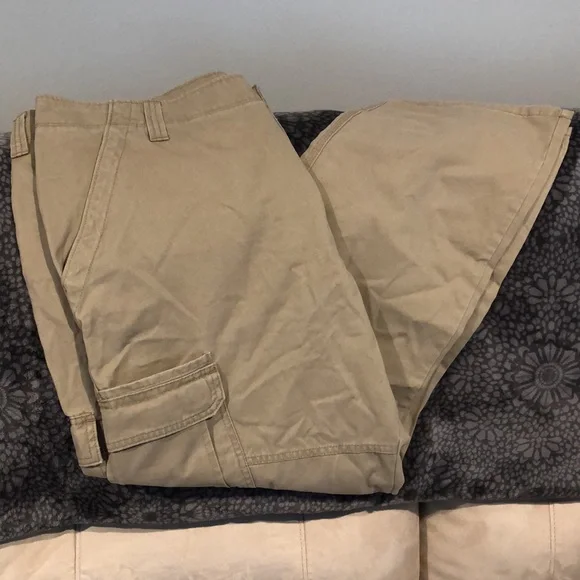 Wrangler Cargo Jeans - Picture 4 of 8